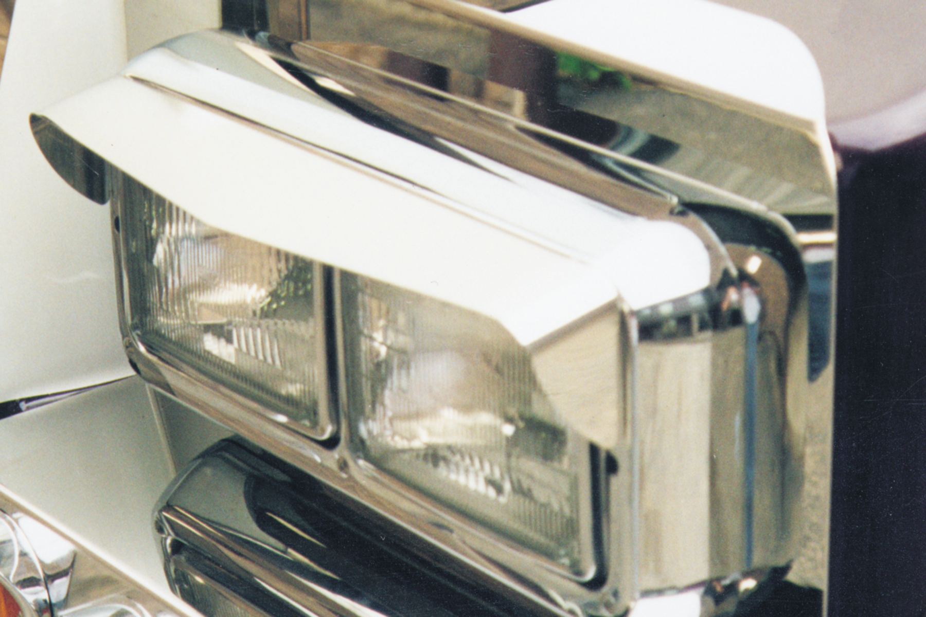 Double Headlight Visors image