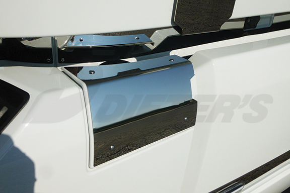 Def Tank Door Cover - VNL740, VNL760 &amp; VNL860 image