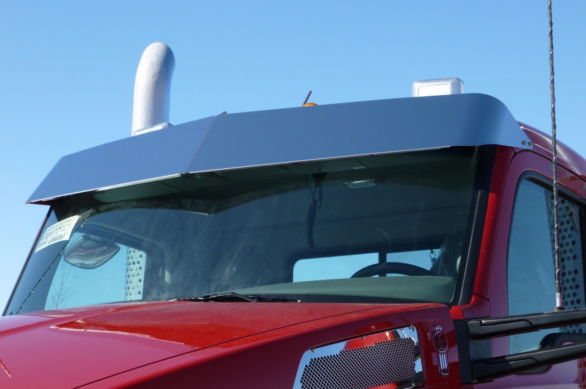 Boltless DayCab Sunvisor image